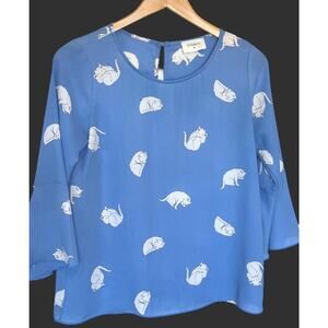 Everly Blouse Size S Blue Sleeping White Cat Print Flutter 3/4 Bell Sleeve Top
